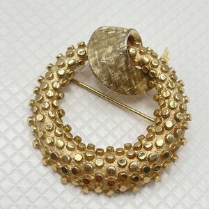 Boucher Vintage Elegant Golden Round Brooch Pin Brushed & Nugget Textured
